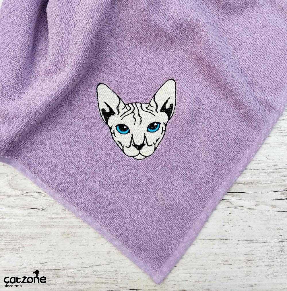 Ručník s výšivkou Sphynxe- šeřík